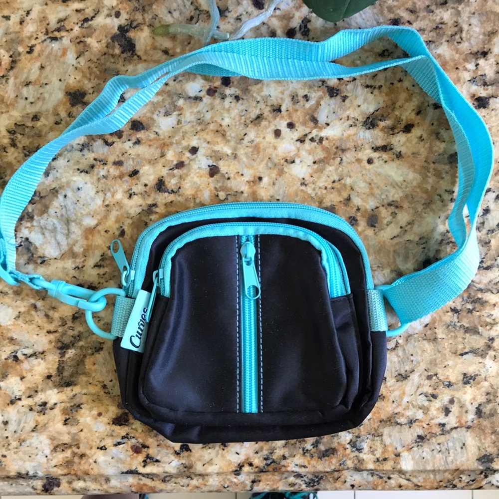 Curves sport mini bag